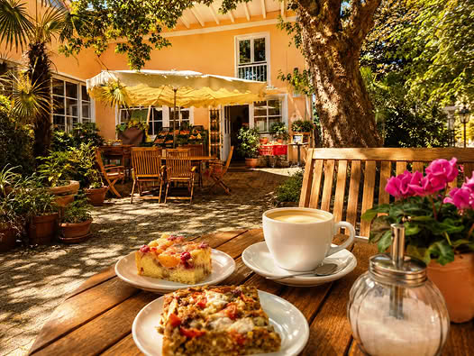 gemütliches Café im Hofladen Kredenbach
